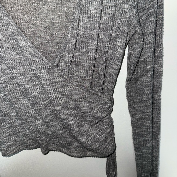 American Eagle Outfitters Charcoal Long Sleeve Wrap Top - Picture 2 of 4